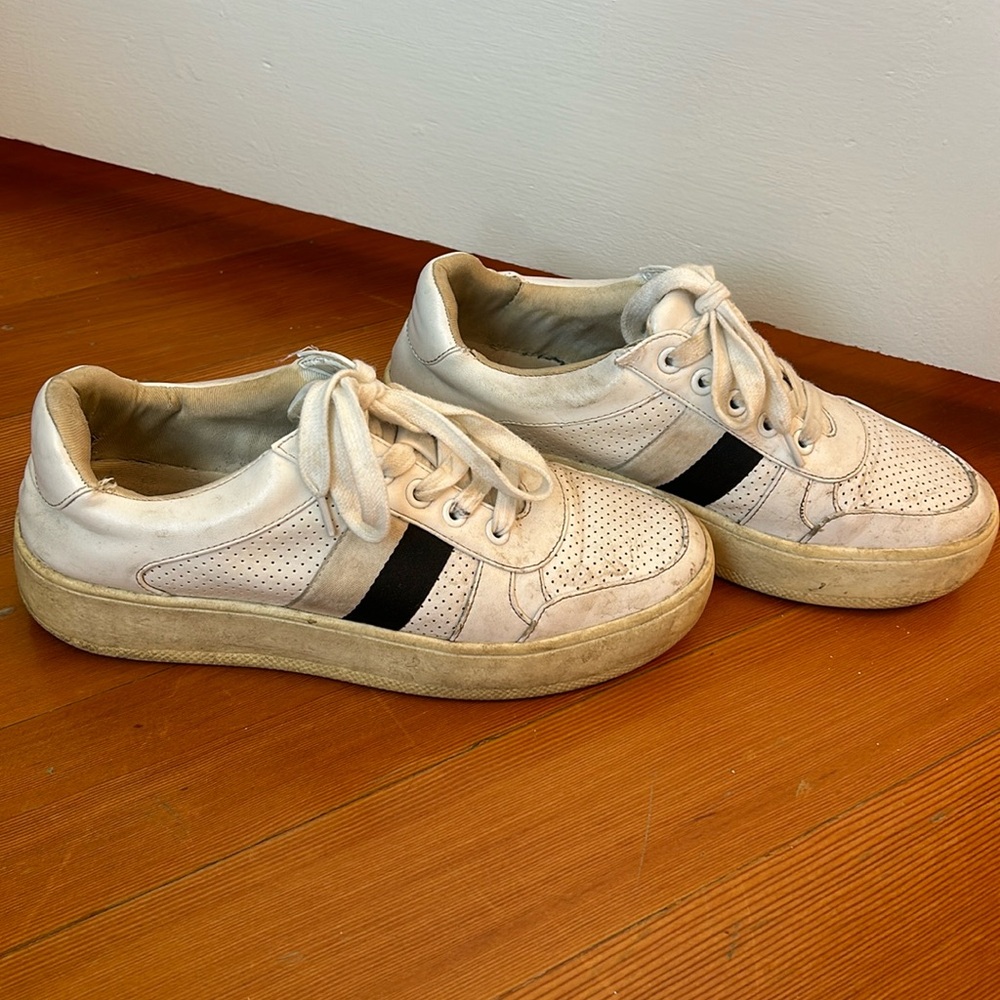 Steve Madden platform white sneakers